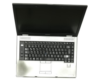 Toshiba Tecra S5 - 1GB RAM 15''