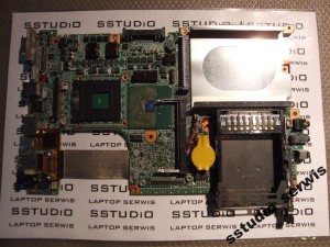 Płyta główna Fujitsu Siemens E7010 uszkodzona KRK