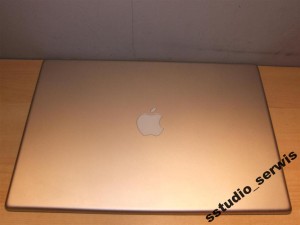 Klapa LCD APPLE MacBook Pro 15 A1260 A1226 FV GW