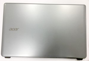Klapa Matrycy + Zawiasy Acer Aspire E1-572G